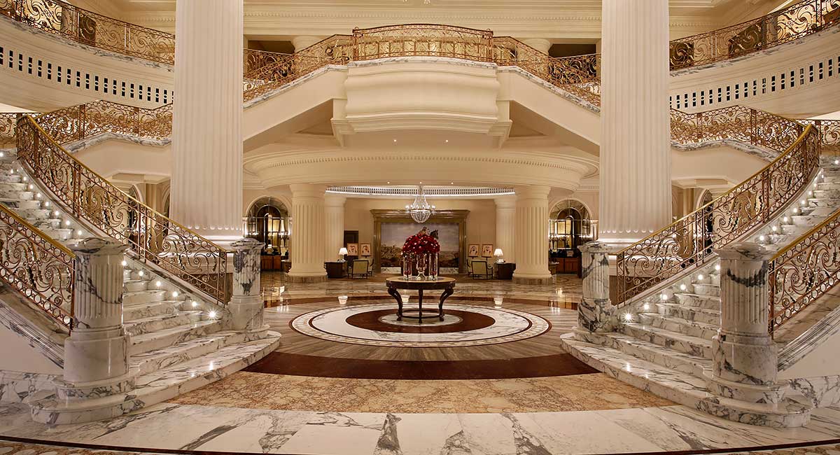 Habtoor-Palace-Dubai-Grand-Chandelier-1