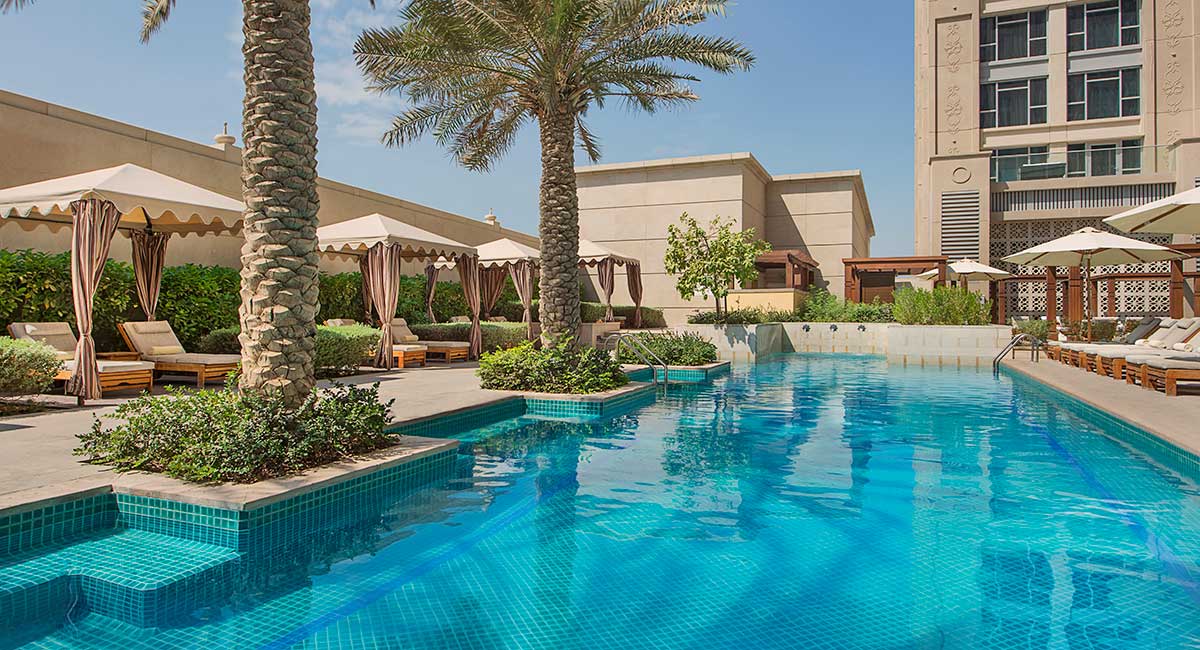 Hilton-Dubai-AHC-Pool-Firefly-1